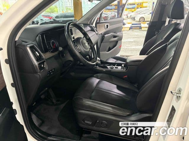 Kia Sorento 2021 — Фото 7/20