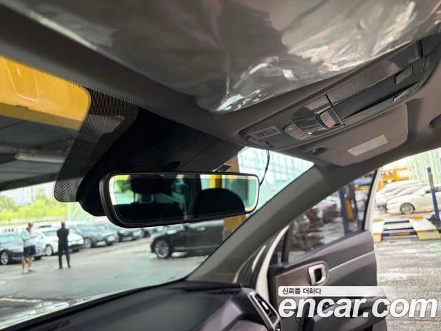Kia Sorento 2021 — Фото 17/20