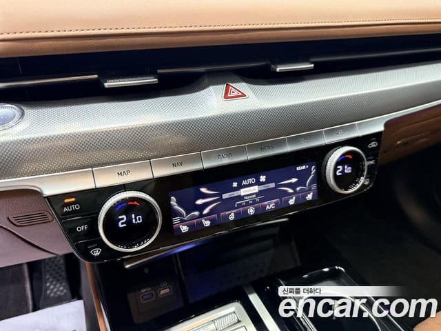 Genesis Electrified G80 2022 — Şəkil 9/20