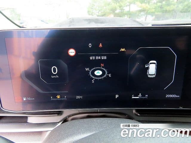 Kia Carnival 2023 — Фото 8/20