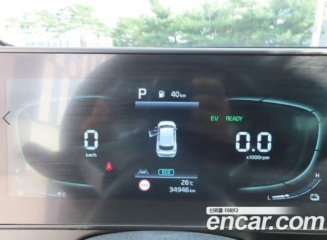 Kia Sportage 2022 — ფოტო 12/20