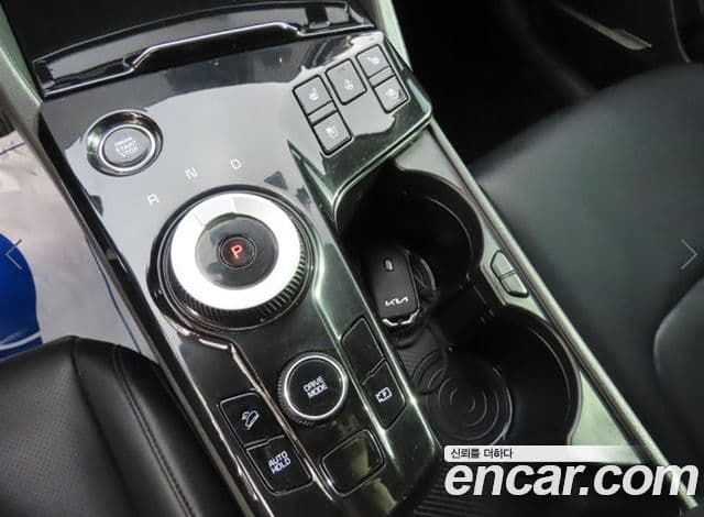 Kia Sportage 2022 — Şəkil 16/20