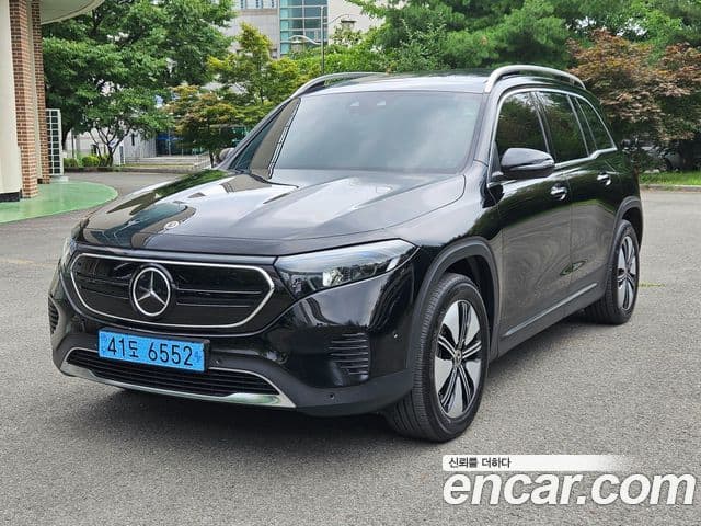 Mercedes-Benz EQB 2024 — ფოტო 20/20