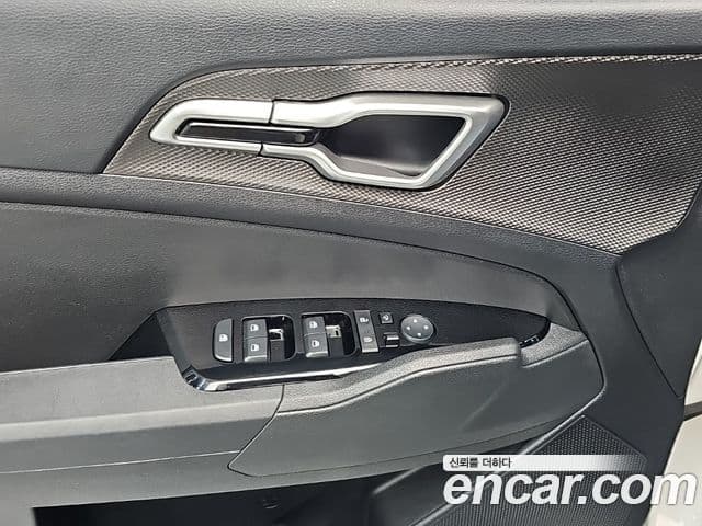 Kia Sportage 2022 — Şəkil 14/18