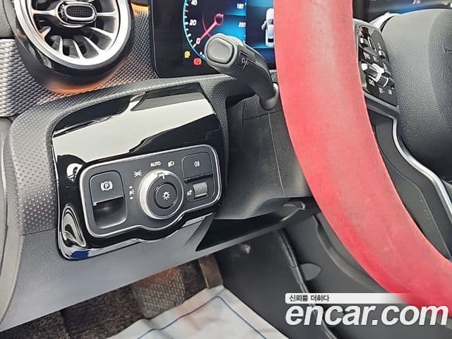 Mercedes-Benz A-Class 2022 — Şəkil 12/19