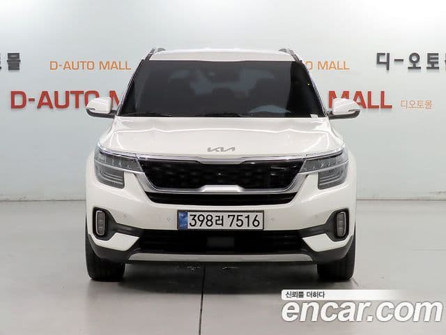 Kia Seltos 2022 — Şəkil 1/20