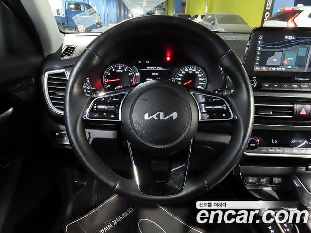 Kia Seltos 2022 — Şəkil 8/20