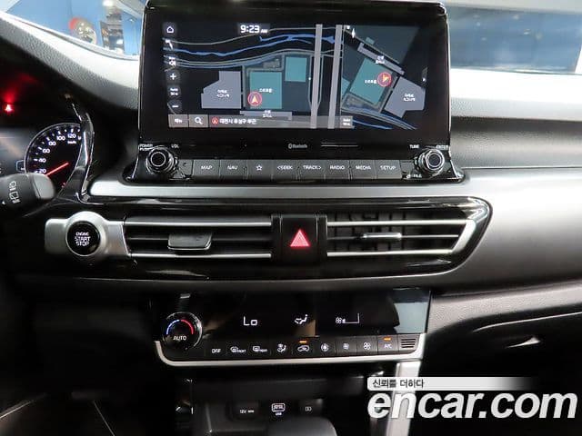 Kia Seltos 2022 — Şəkil 11/20