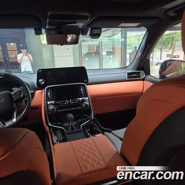 Lexus LX 2025 — ფოტო 7/15