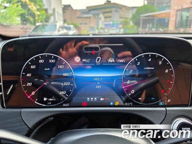 Mercedes-Benz E-Class 2025 — ფოტო 6/17