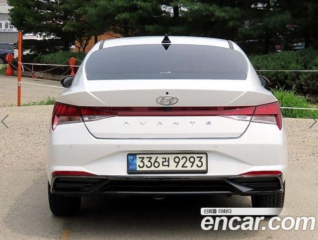 Hyundai Avante 2022 — ფოტო 4/19