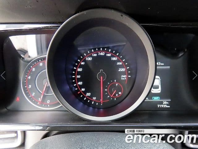 Hyundai Avante 2022 — ფოტო 9/19
