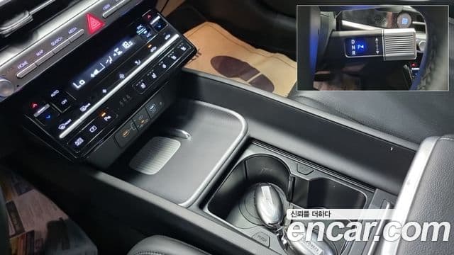 Hyundai Grandeur 2023 — ფოტო 8/18