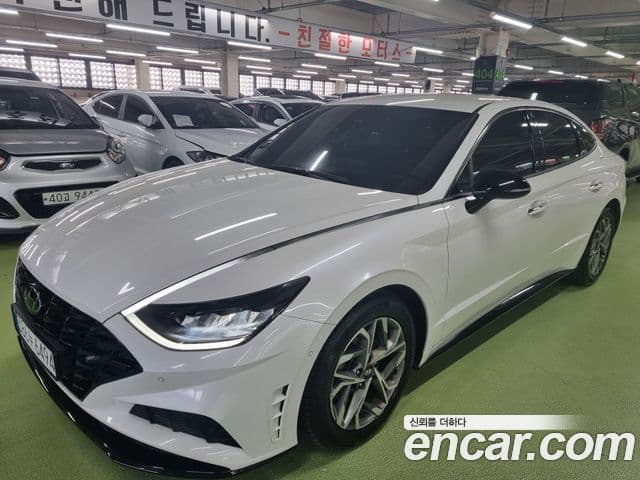 Hyundai Sonata 2022 — Şəkil 10/18