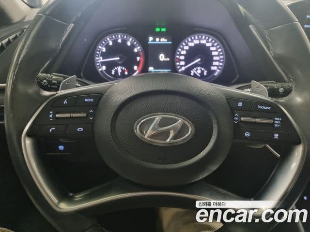 Hyundai Sonata 2022 — Şəkil 15/18