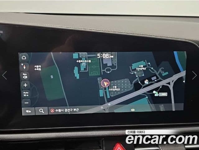 Kia Niro 2022 — ფოტო 13/18