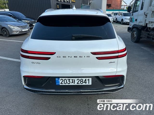 Genesis GV70 2025 — Şəkil 3/20