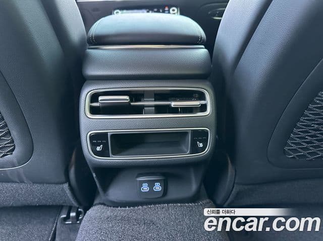 Genesis GV70 2025 — Şəkil 18/20