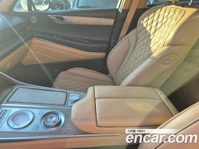 Genesis GV80 2021 — Photo 7/19