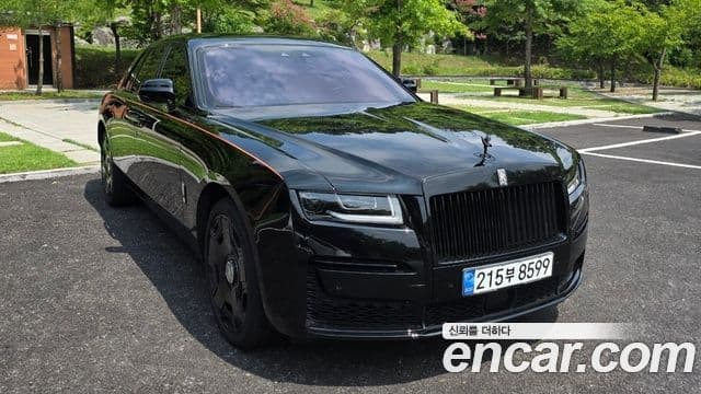 Rolls-Royce Ghost 2021 — Şəkil 1/15