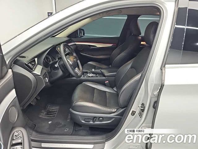 Infiniti QX50 2019 — Şəkil 17/20