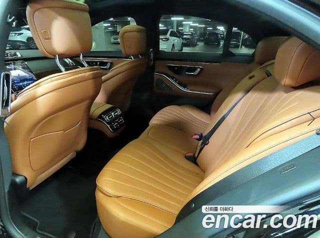 Mercedes-Benz S-Class 2021 — ფოტო 7/20