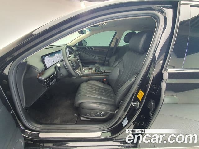 Genesis Electrified G80 2024 — Şəkil 8/20