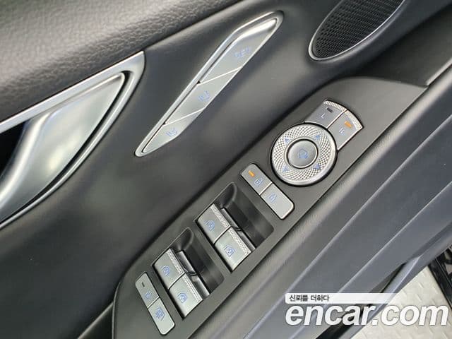 Genesis Electrified G80 2024 — Şəkil 11/20