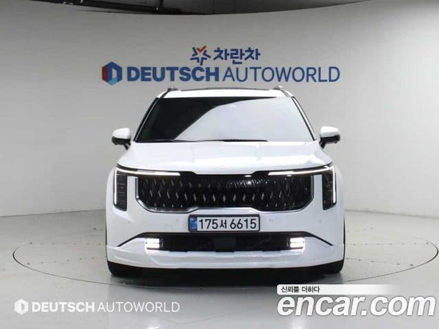 Kia Carnival 2024 — Фото 2/20