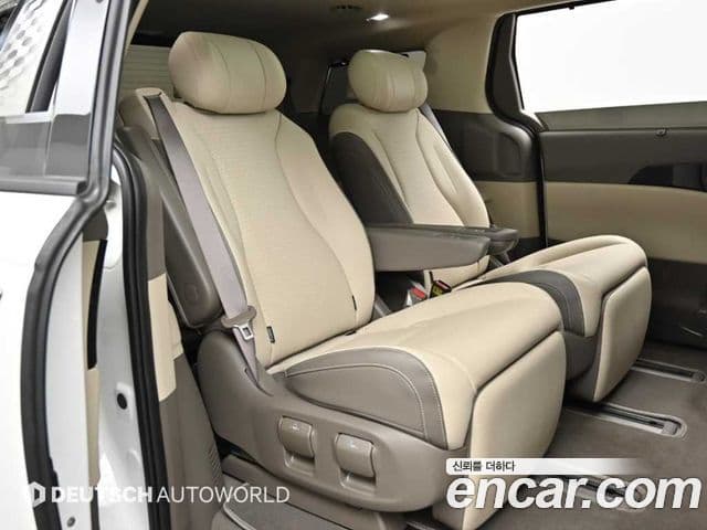 Kia Carnival 2024 — Фото 11/20