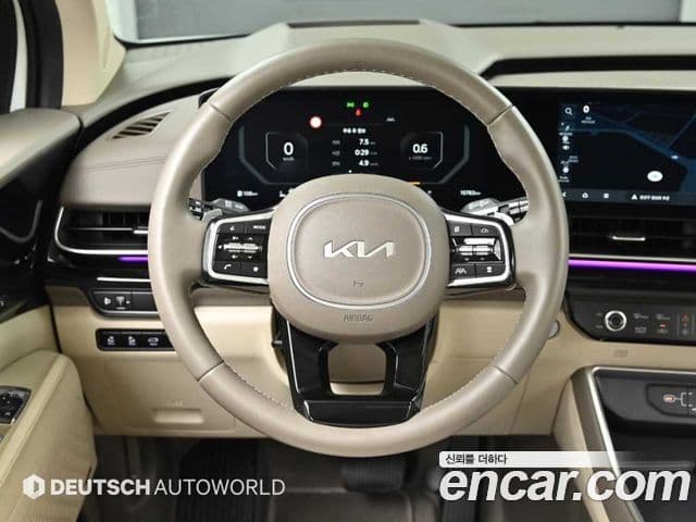 Kia Carnival 2024 — Фото 12/20