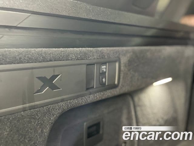 BMW X5 2025 — ფოტო 17/19