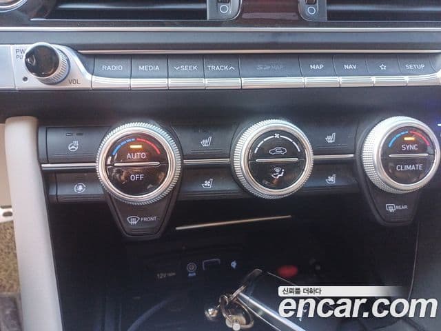 Genesis G70 2019 — Şəkil 11/20