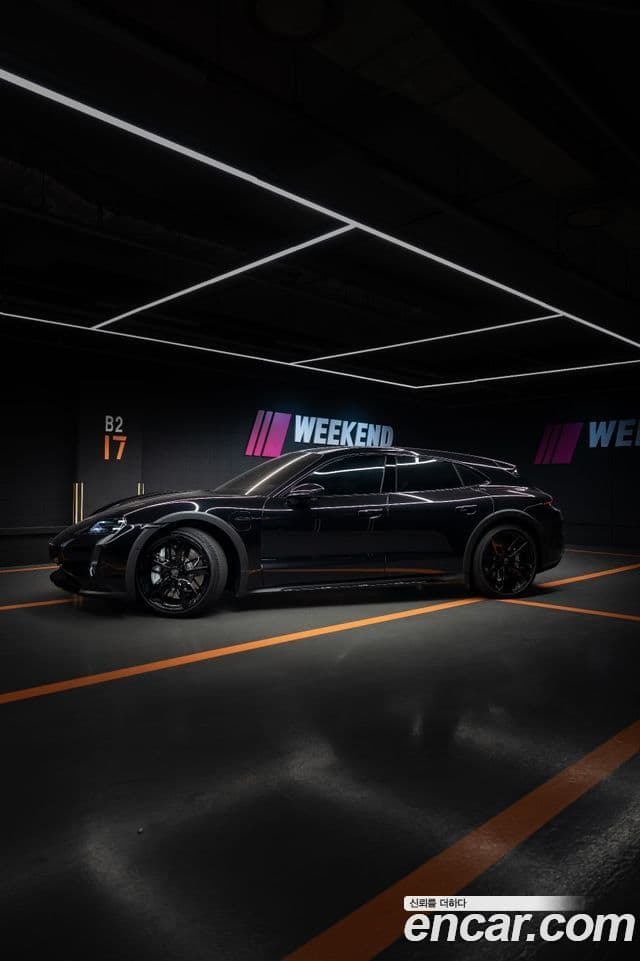 Porsche Taycan 2025 — Photo 5/10