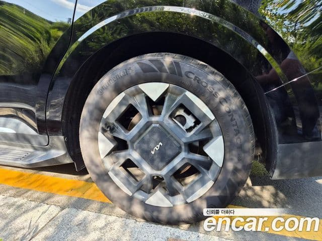 Kia Carnival 2024 — ფოტო 12/20
