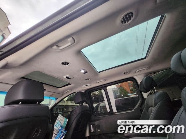 Hyundai Staria 2021 — Şəkil 6/10
