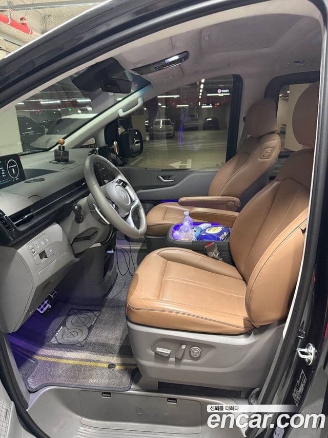 Hyundai Staria 2024 — ფოტო 9/9