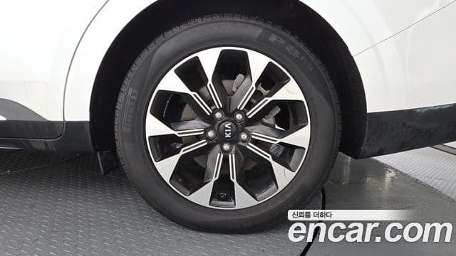 Kia Carnival 2021 — Şəkil 5/20