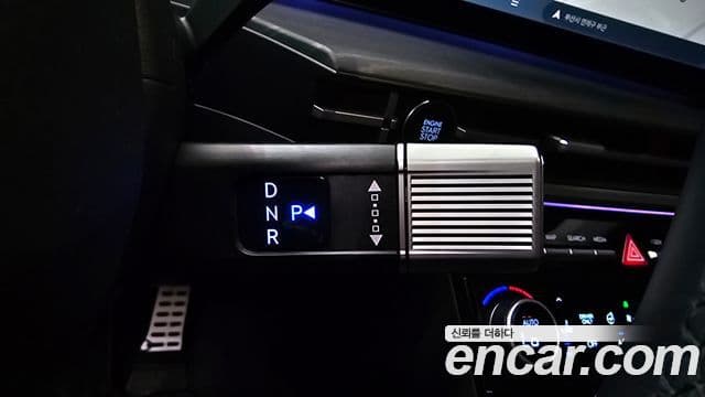 Hyundai Santa Fe 2024 — Фото 9/20