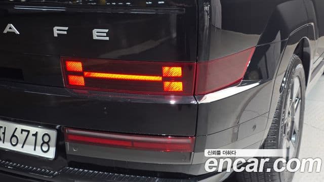 Hyundai Santa Fe 2024 — ფოტო 34/35