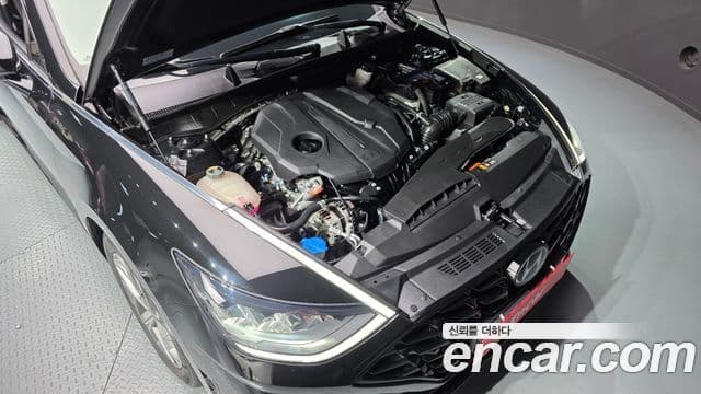 Hyundai Sonata 2021 — ფოტო 6/20