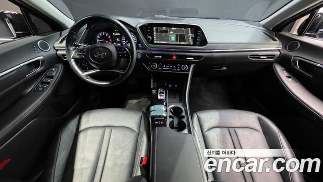 Hyundai Sonata 2021 — ფოტო 7/20