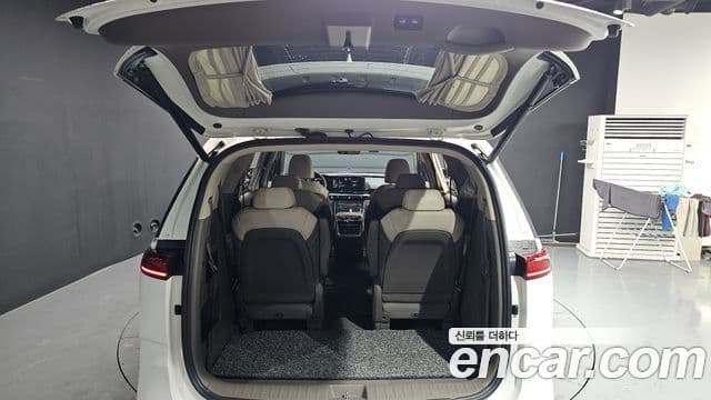 Kia Carnival 2021 — Şəkil 20/20