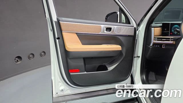 Hyundai Santa Fe 2024 — Photo 32/35