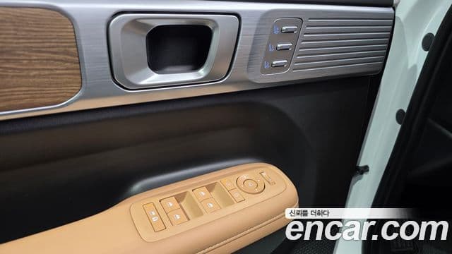 Hyundai Santa Fe 2024 — Photo 24/35