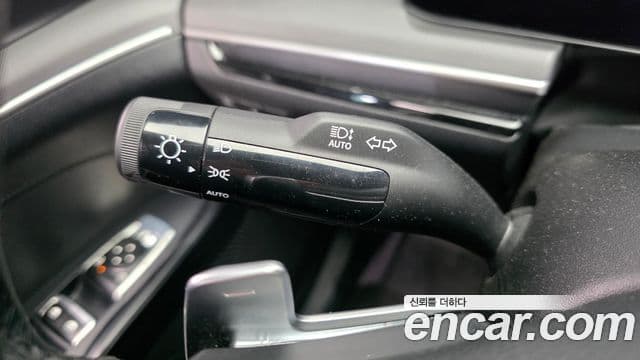 Kia K5 2025 — Şəkil 18/20