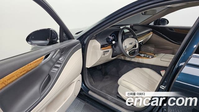 Genesis Electrified G80 2021 — Şəkil 10/20