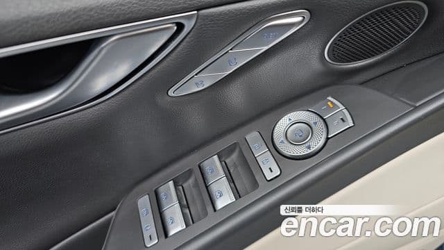 Genesis Electrified G80 2021 — Şəkil 12/20