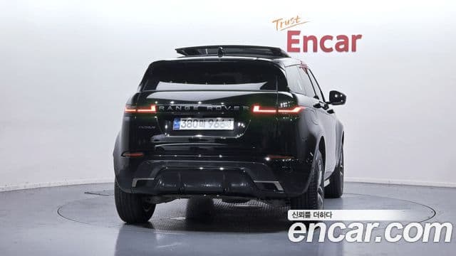 Land Rover Range Rover Evoque 2025 — ფოტო 4/20