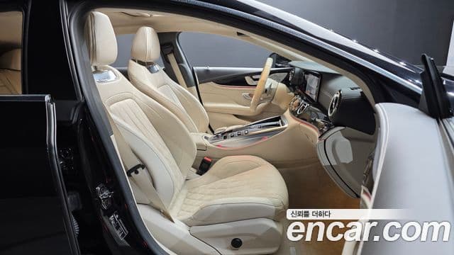 Mercedes-Benz AMG GT 2021 — Photo 22/32